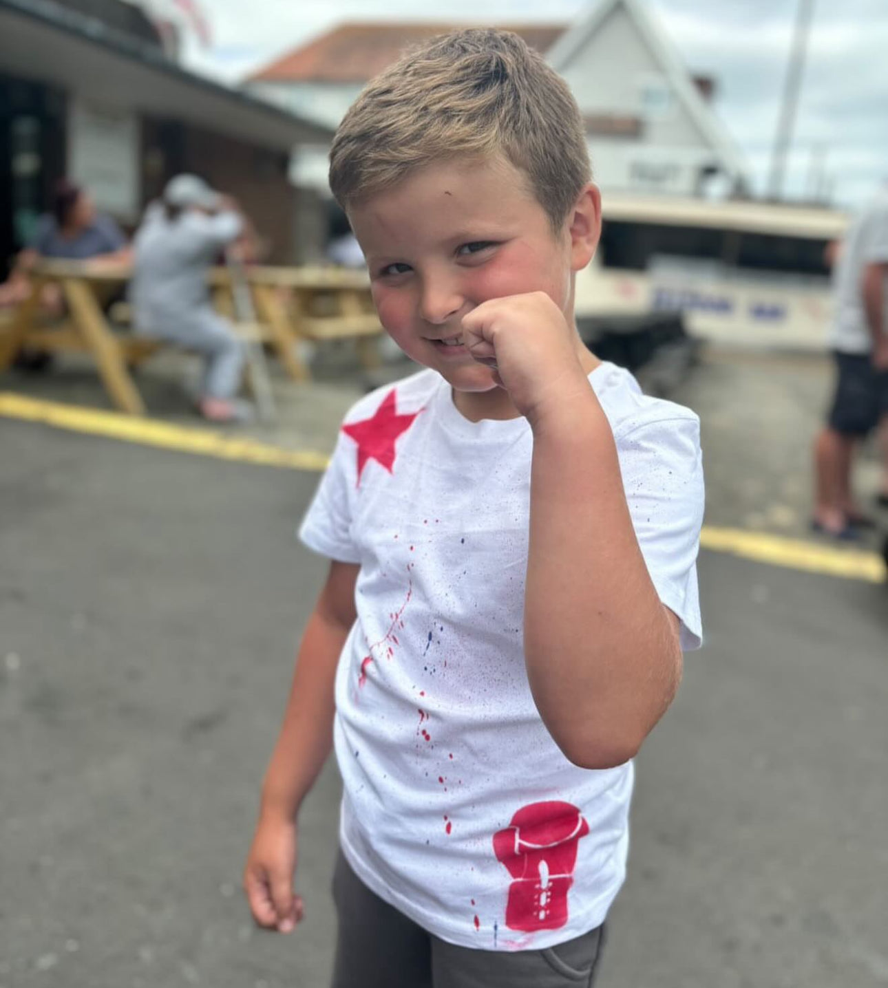Kids Tshirt π¨π§Ώπ