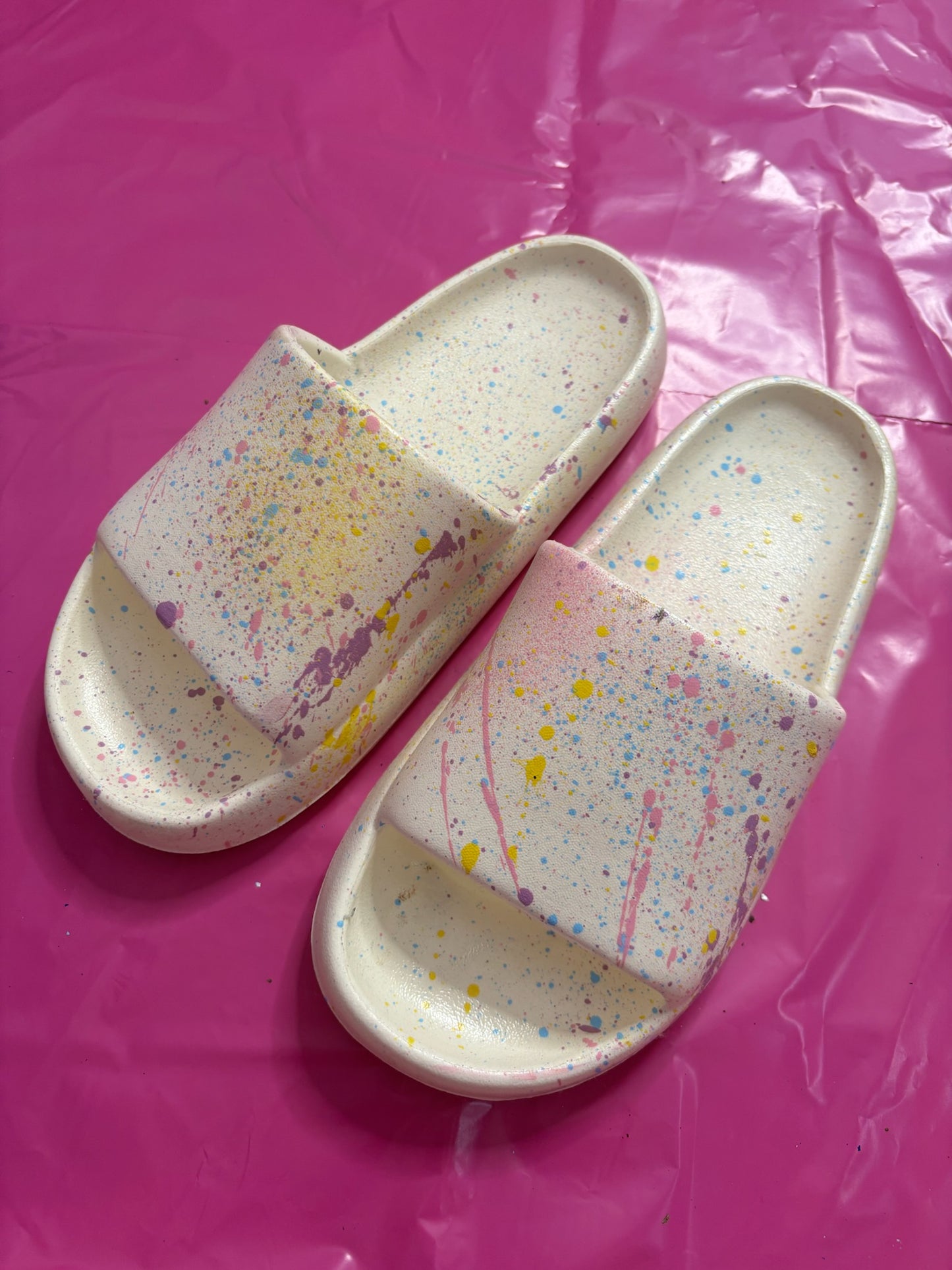 Splattered Spray Sliders 🪩