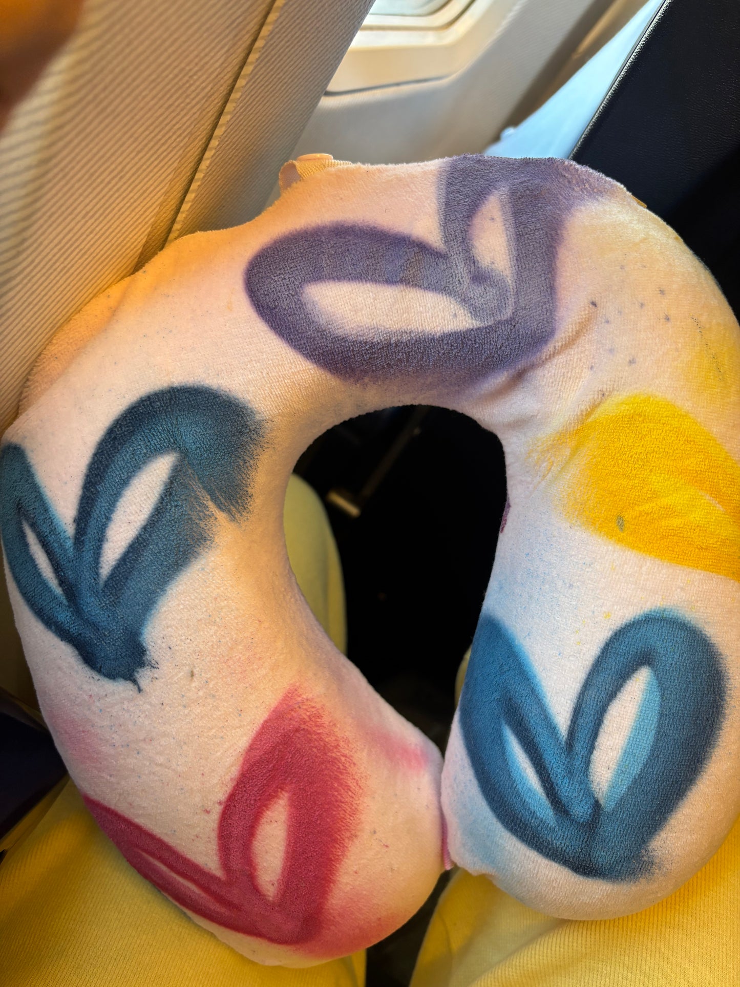 Travel Neck Pillow - baby pink
