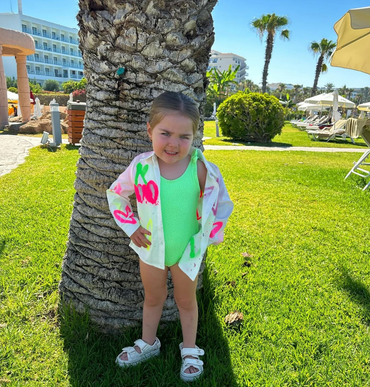 Beach Shirt - Mini 🥹☮️🩷🧿