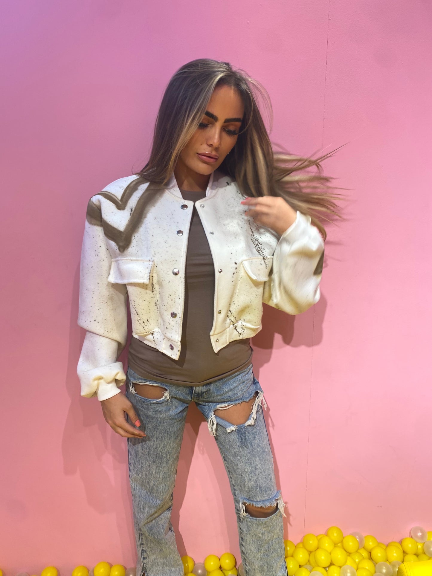 BOMBER JACKET 💕🍒✌🏽