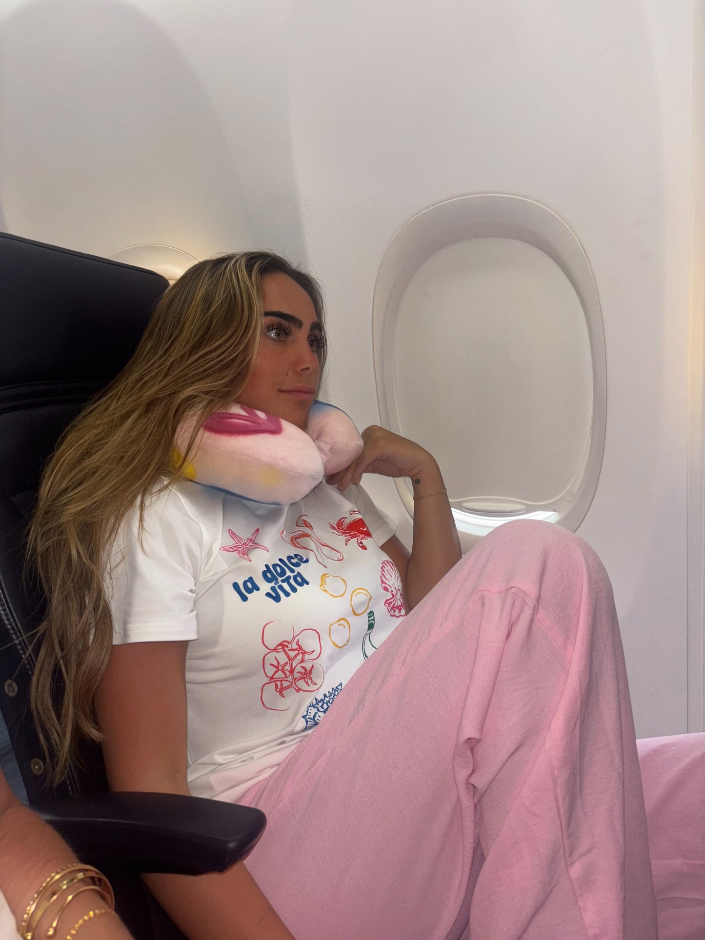 Travel Neck Pillow - baby pink